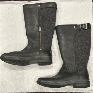 UGG Black and Gray Wool Leather Waterproof Winter Boots size 7